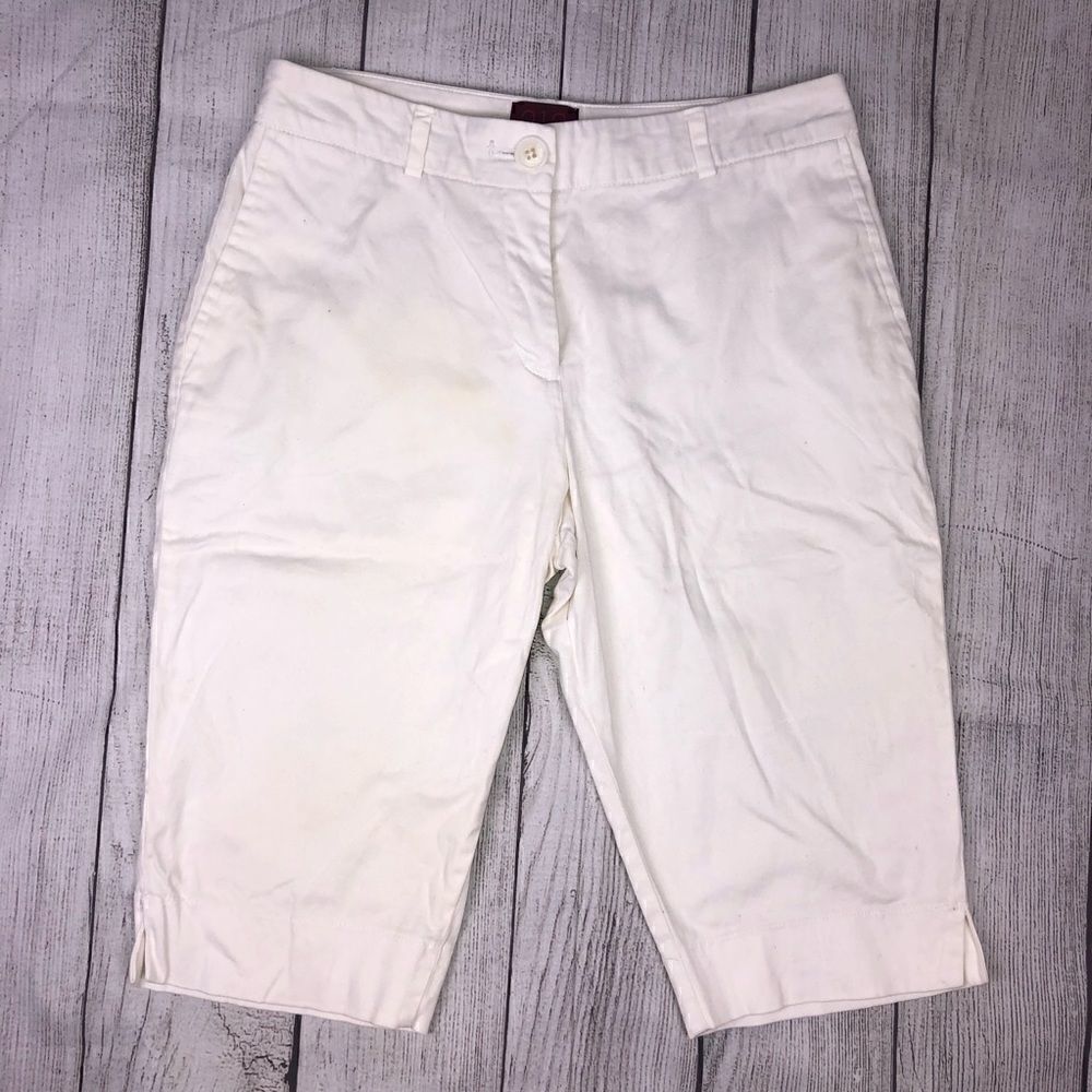 212 collection white Bermuda shorts w/front pockets sz 2 petite women